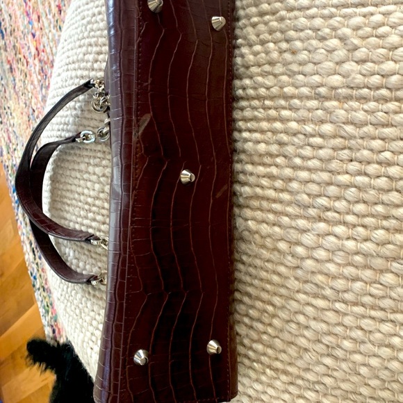 N.Y.C ACCESSORY PURSE - Picture 2 of 4